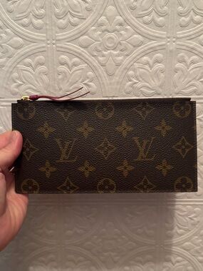 Never Used - Louis Vuitton Felicie Zip Pouch Insert Monogram Canvas